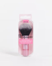 REAL TECHNIQUES - MINI MULTITASK BRUSH -plush round shape for seamless all-over blending