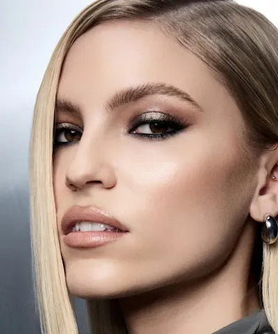 By BEAUTY BAY Smoky 42 Colour Palette