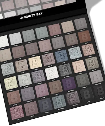 By BEAUTY BAY Smoky 42 Colour Palette