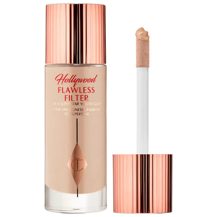 Charlotte Tilbury  Hollywood Flawless FilterColor: 4.5 - Medium - Golden beige for medium skin tones
