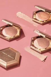FENTY BEAUTY DIAMOND BOMB-ROSE RAVE 02