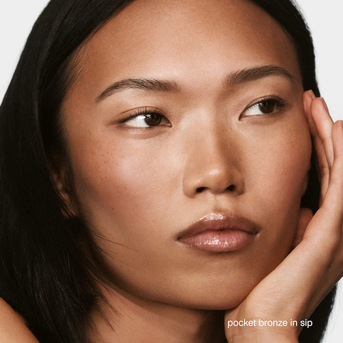 rhode 
Pocket Bronze Long-Wearing Cream Bronzer Color: sip - light to light-medium with a golden undertone