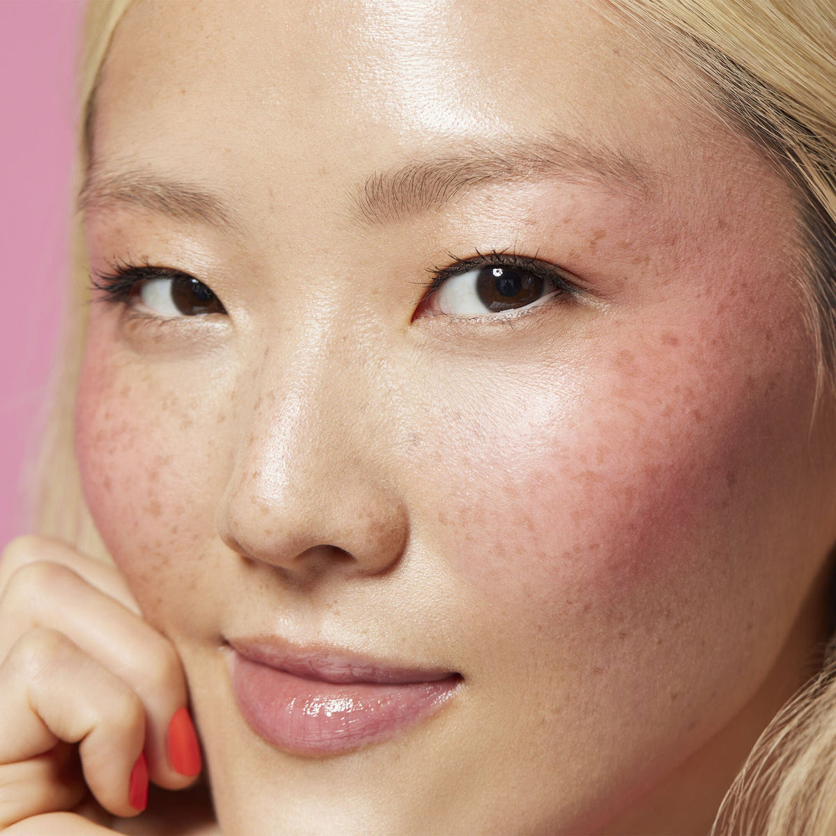 Camo Liquid Blush color: pinky promise
