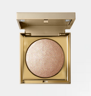 STILA Heaven's Hue
Highlighter-color:Kitten (Shimmering Nude Pink)