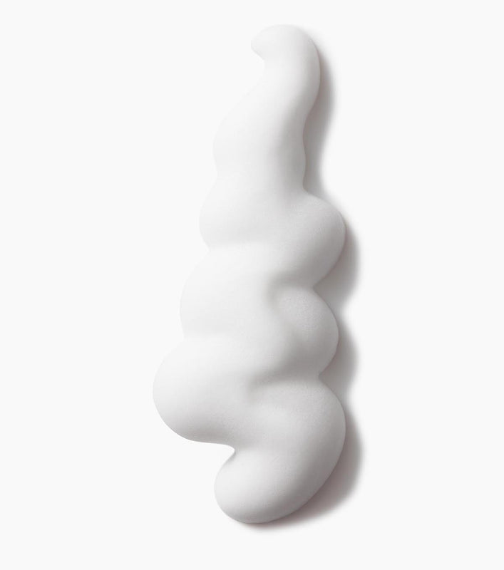 NOT YOUR MOTHER'S CURL Talk
Activating Mousse
Soft-touchable Hold