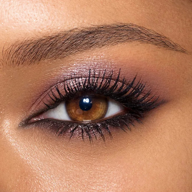 CHARLOTTE TILBURY HOLLYWOOD FLAWLESS LIGHT TRICKS EYE PALETTE
Eyeshadow Palette