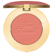Too Faced 
Cloud Crush Blurring Powder Blush.               Color: Velvet Crush - nude pink