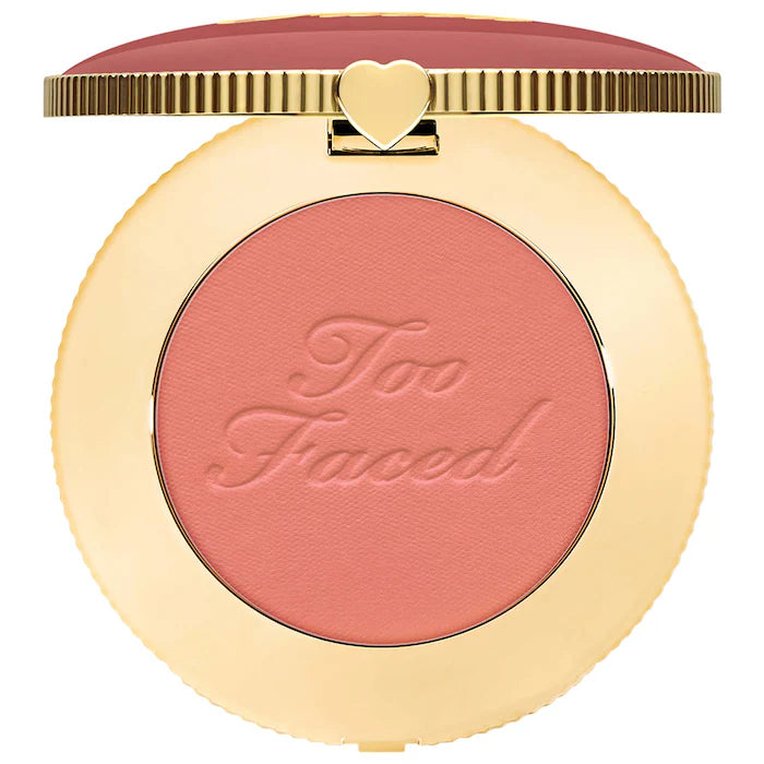 Too Faced 
Cloud Crush Blurring Powder Blush.               Color: Velvet Crush - nude pink