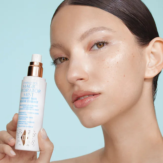 CHARLOTTE'S MAGIC HYDRATOR MIST
75 ML