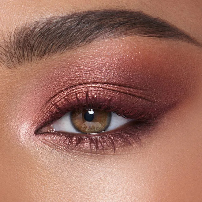 CHARLOTTE TILBURY Eyeshadow
LUXURY PALETTE
PILLOW TALK DREAMS