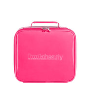 HUDA BEAUTY LARGE VANITY BAG
The ultimate Power Pink vanity that fits all your huda beauty favs. ● H: 23.5 cm X W 26 cm X D 9.5 cm