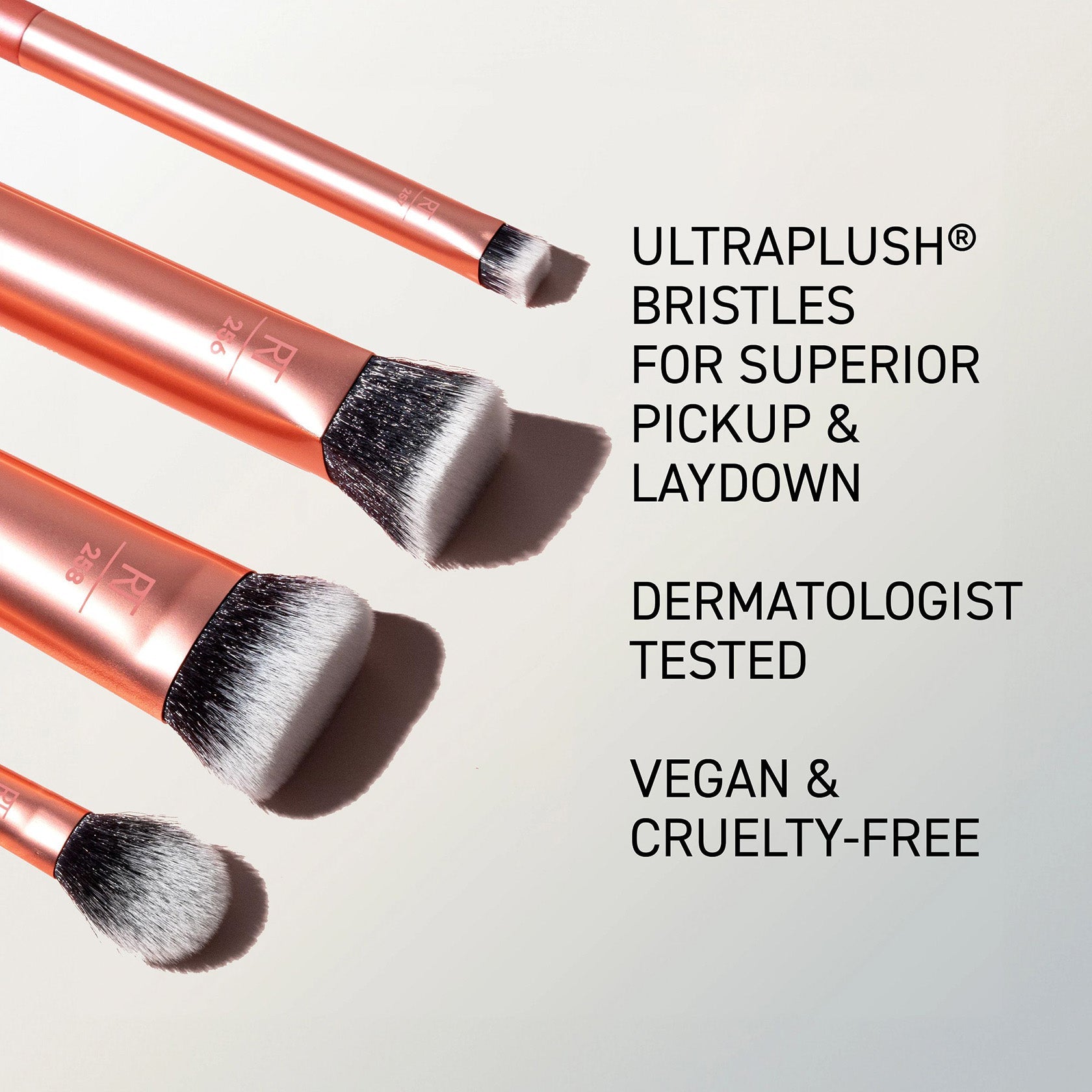 REAL TECHNIQUE Face Base Makeup Brush SetThe Real Techniques Face Base Set includes 4 face makeup brushes designed to stipple, blend and buff makeup for a seamless base.