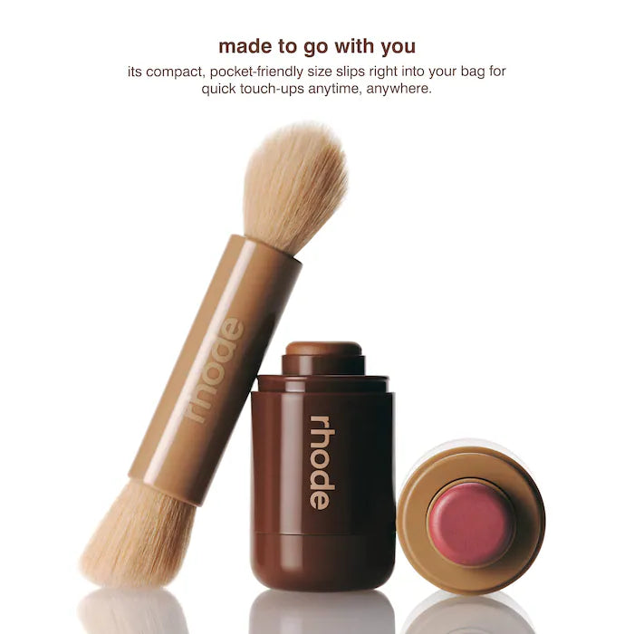 rhode 
Pocket Brush Double-Ended Makeup Brush
