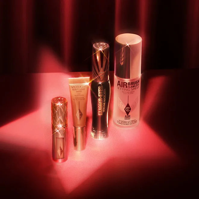 CHARLOTTE'S ICONIC HOLLYWOOD BEAUTY SECRETS
Makeup Kit