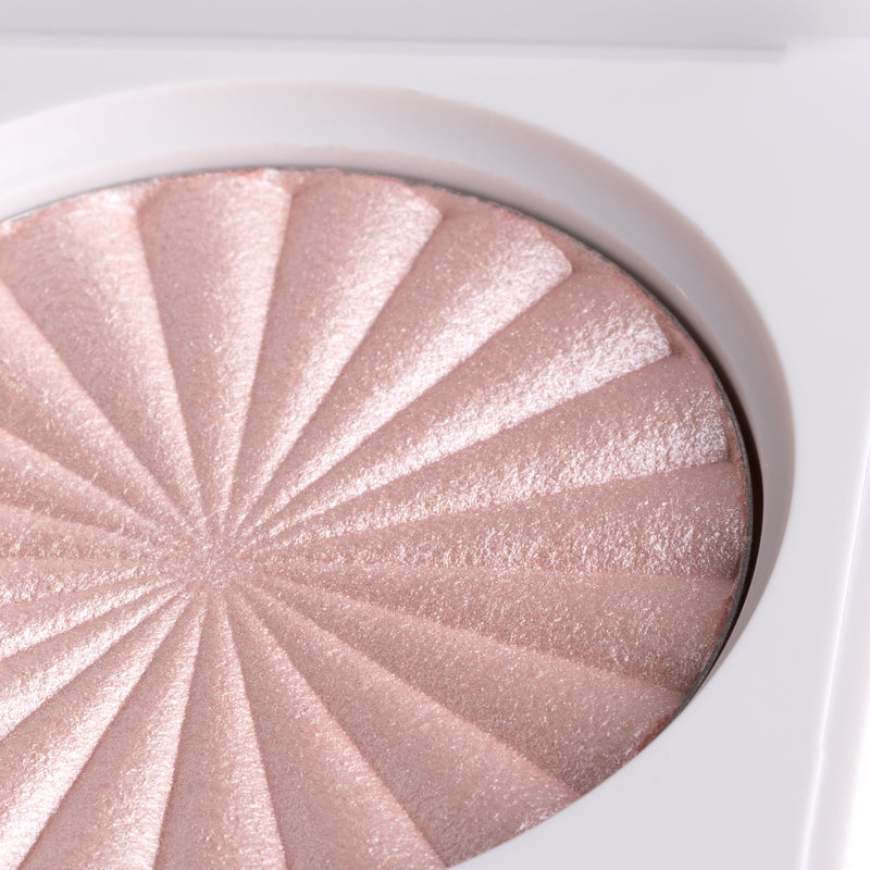 OFRA Cosmetics


Highlighter - Pillow Talk