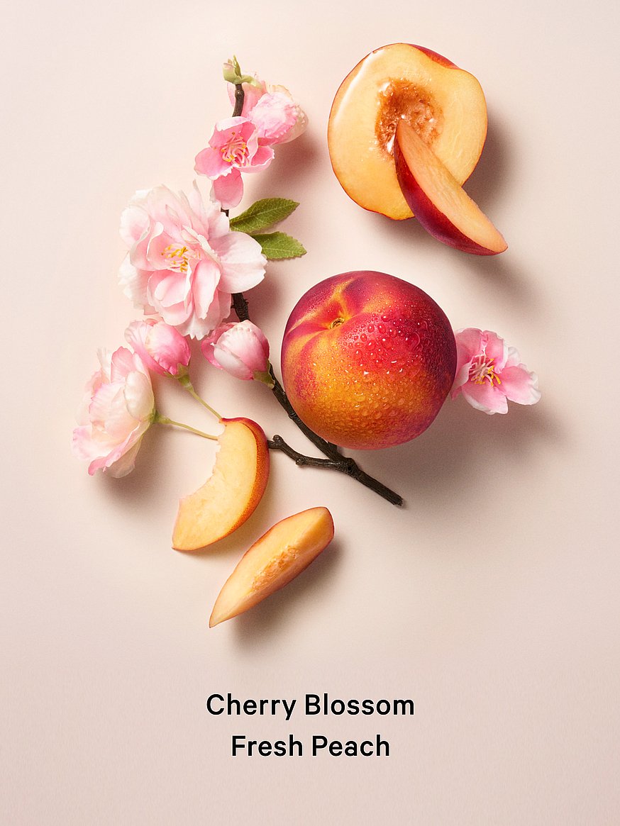 VICTORIA SECRET Body Fragrance
Love Spell Fragrance Lotion 236ML