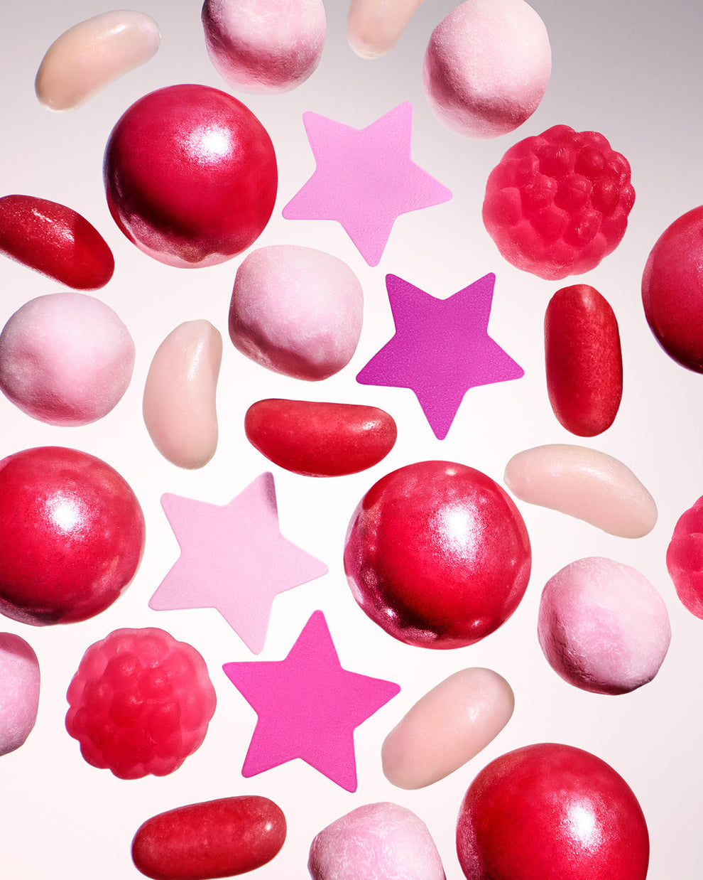 STARFACE hydro-stars® + big pink absorbs. shrinks. protects.  a cute pink  compact filled with 32 pink hydro-stars