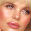 CHARLOTTE TILBURY GLOSSY FRESH PINK LIP DUO-PILLOW TALK - Image 2
