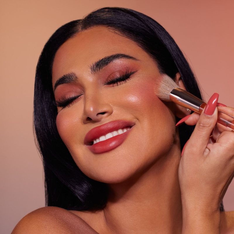 HUDA BEAUTY FACE AND CHEEK COMPLEXION BRUSH - Image 10