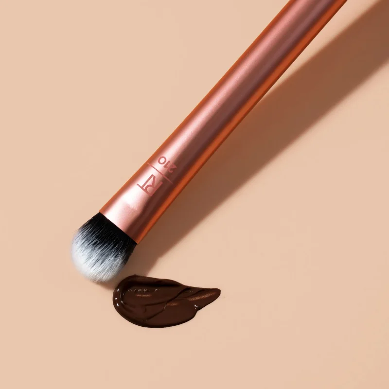 REAL TECHNIQUES EXPERT CONCEALER CORRECTOR BRUSH - Image 2