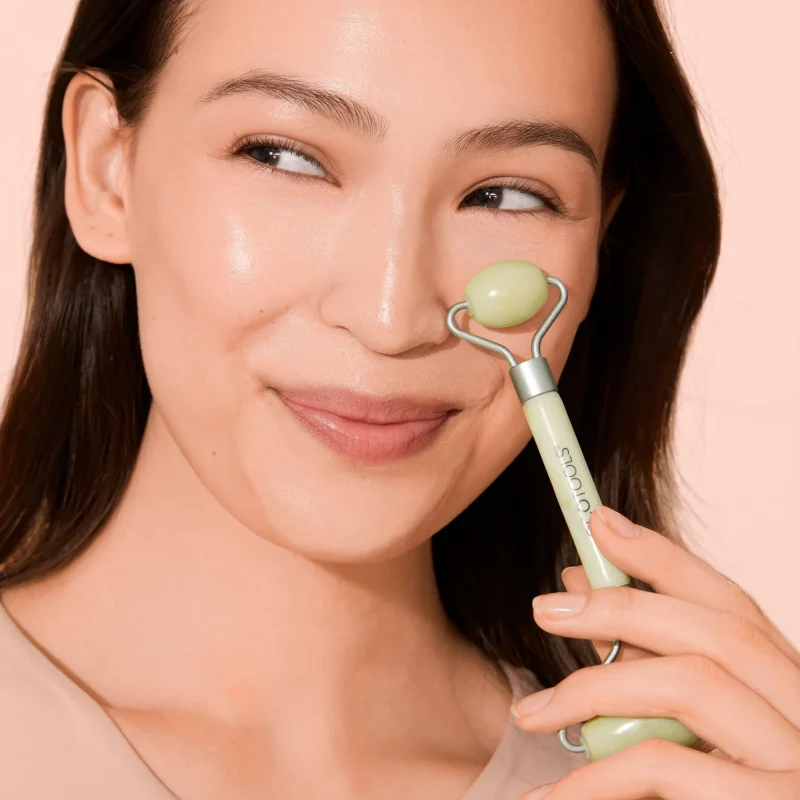 ECOTOOLS CLEAN AND BEAUTY PLANET JADE ROLLER DUO - Image 2