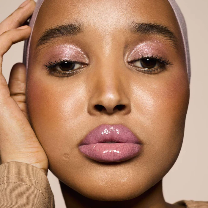 Fenty Beauty by Rihanna  Gloss Bomb Cream Color Drip Lip Cream-Color: Mauve Wive$ - rosy mauve - Image 3